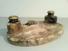 CALAMAIO D'EPOCA IN MARMO E OTTONE CON CANE IN RAME 