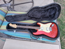 Chitarra indonesiana Fender