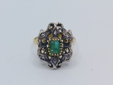 Anello Antico da Donna in Oro 18 Kt con Smeraldo e 6 Diamanti – Lavorazione Arti