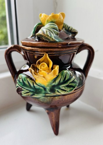 Urna treppiede maiolica - treppiede, in