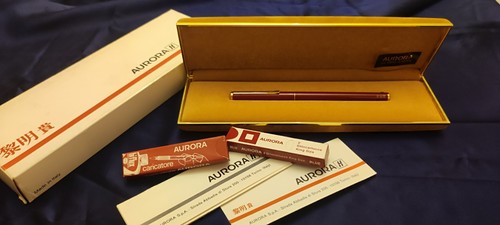 Aurora hastil nuova penna - aurora,