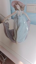 Lladro Porcelain Figurine -