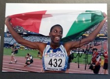 AU0042 Autografi: Fiona May su fotografia 2015