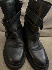 Stivali donna ASH 8 pelle nera caviglia moto fibbia streetwear moto ribelle