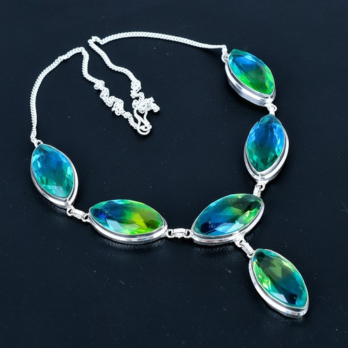Collana con gioielli - , in