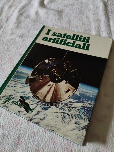 Satelliti artificiali - i,