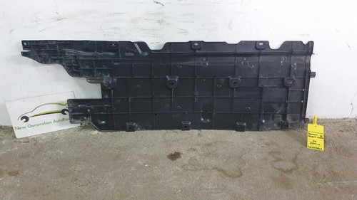 748155384r riparo sotto telaio - riparo,