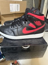 Taglia 12 - Air Jordan 1 Mid Siren Rosso W 10,5 Uomo