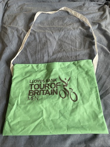 Lloyds tour britain musette - lloyds,