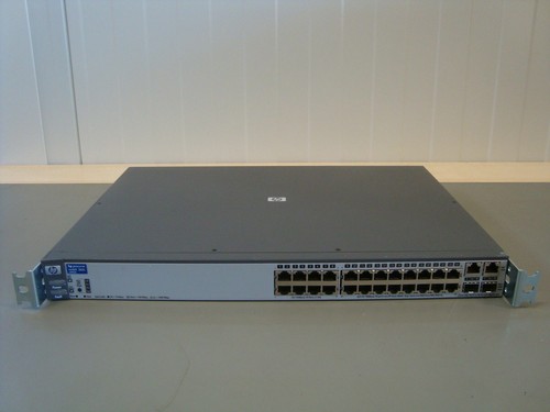 Switch 26x 100 - .0mbps, hp