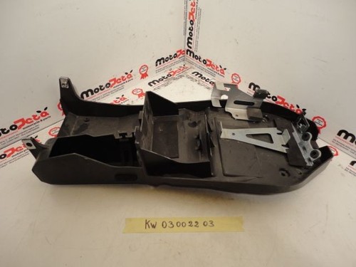 Plastica sottocoda plastic