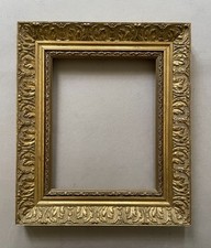Cornice in legno e stucco