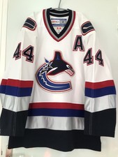 Bertuzzi Vancouver Canucks