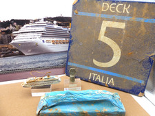 COSTA CONCORDIA-Modello in