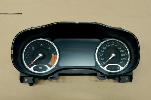 Quadro strumenti 735698637 - quadro,