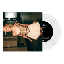 Ariana Grande: Dandelion /