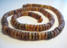 Collana uomo grezza elegante