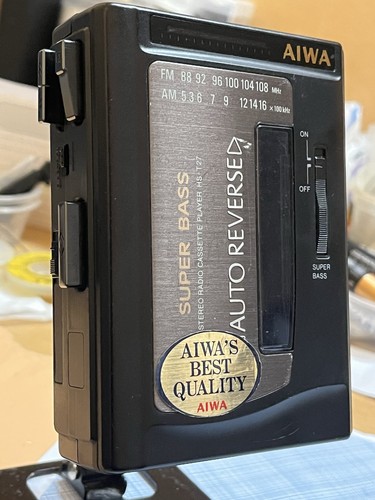 Aiwa portable radio cassette - aiwa,