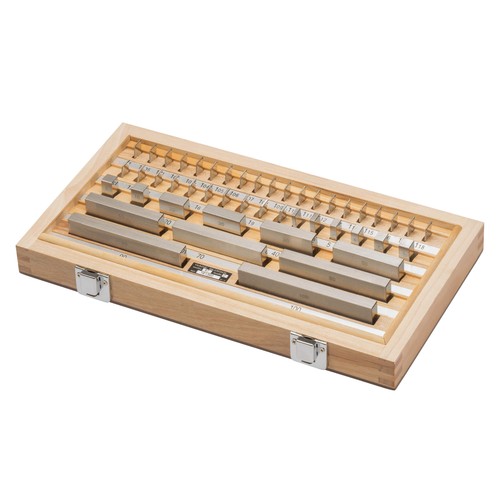 Set misure finali pezzi - set, 47