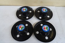 borchie in plastica nera Alfa