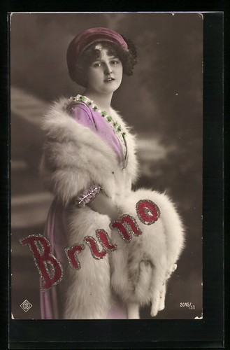 Cartolina signora con - cartolina,