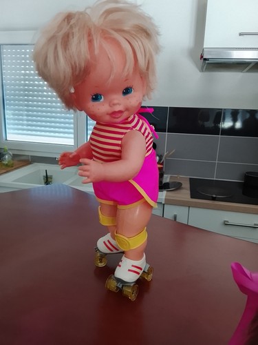Poupée mattel baby skates - poupée,