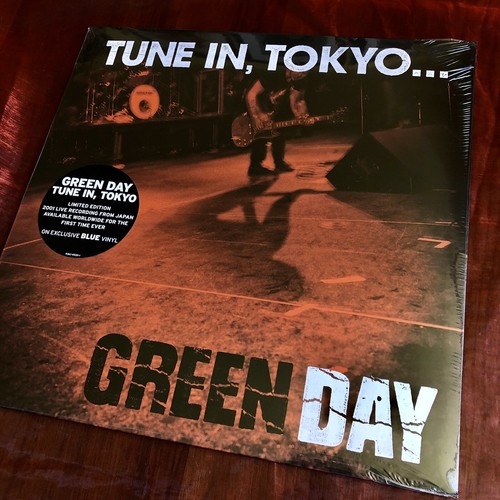Green day tune tokyo - green,