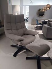 Poltrona relax con poggiapiedi Re-vive Natuzzi modello Quilted Queen
