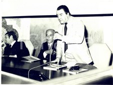 1980 ca PADOVA Pittore Gastone BREDDO parla di Virgilio GUIDI - Foto 23x17 cm