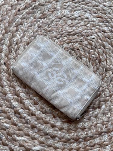 Portafoglio chanel linea - chanel,