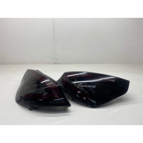Coppia fanali posteriori led - posteriori,