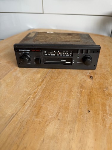 Cassetta autoradio stereo