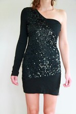 luxueuse robe strass 1 manche