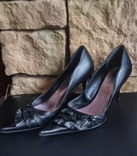 Eleganti décolleté bata - décolleté, con