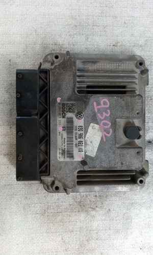 0281013233 centralina motore
