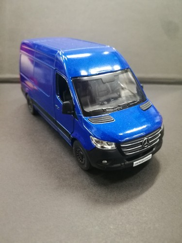 Mercedes benz blu - mercedes-benz,
