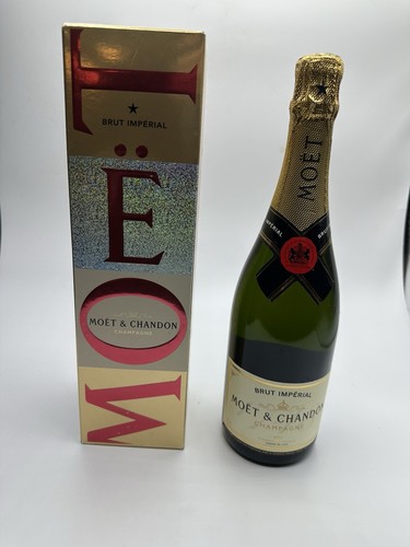 Vino spumante champagne - spumante, moet