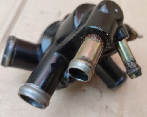 Termostato honda vtr1000 sc36 - honda,