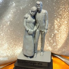 Statue Du Mariage De Johnny
