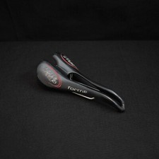 Selle SMP Forma saddle - WORLDWIDE SHIPPING