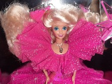 BARBIE HAPPY HOLIDAYS 1990