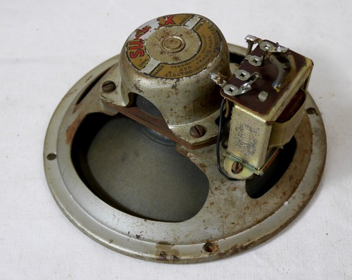 Haut parleur vintage - haut,