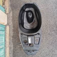 Plastica VANO SOTTO SELLA PER