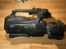 Sony HXR-MC2000E videocamera AVCHD PAL supporto a spalla 1/4" Exmor R CMOS