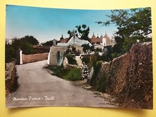 Martina Franca (Taranto). Trulli.