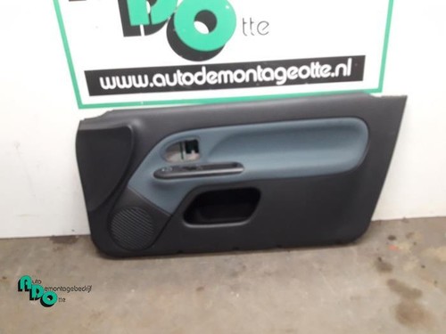 Pannello porta anteriore