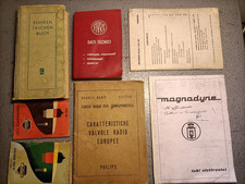 Lotto di 7 manualetti caratteristiche valvole ( PHILIPS , FIVRE, MAGNADYNE....)