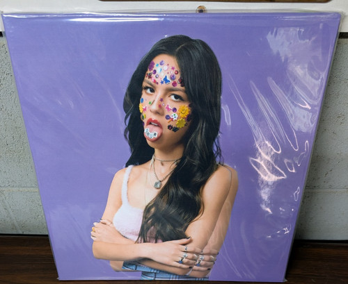 Olivia rodrigo sour purple - sour,