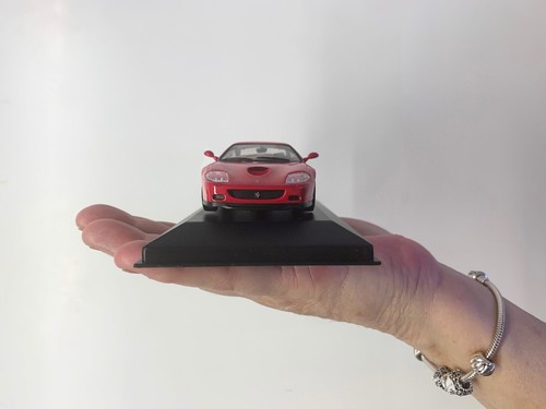 Hot wheels modellino - hot, ferrari