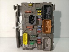 CENTRALINA PORTA FUSIBILI PER